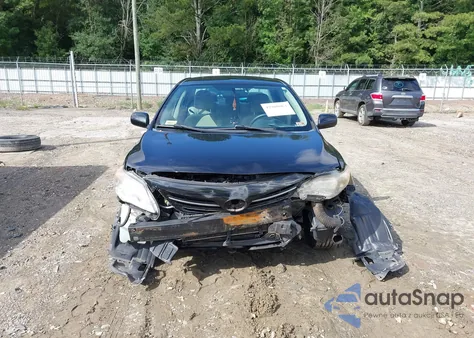 2013 Toyota Corolla Le z USA, uszkodzony, nr VIN 2T1BU4EE4DC098079